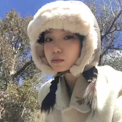 鄂娴淑